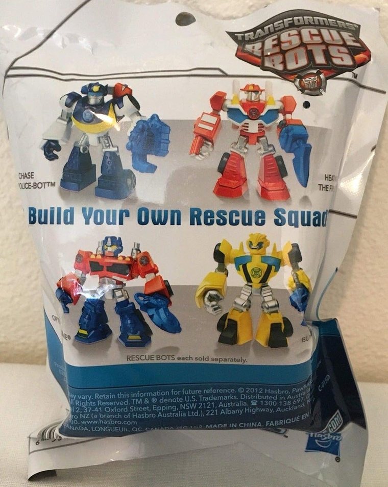 Transformers Rescue Bots Action Figure Optimus Prime view 2